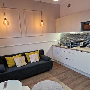 Polonia Apartments